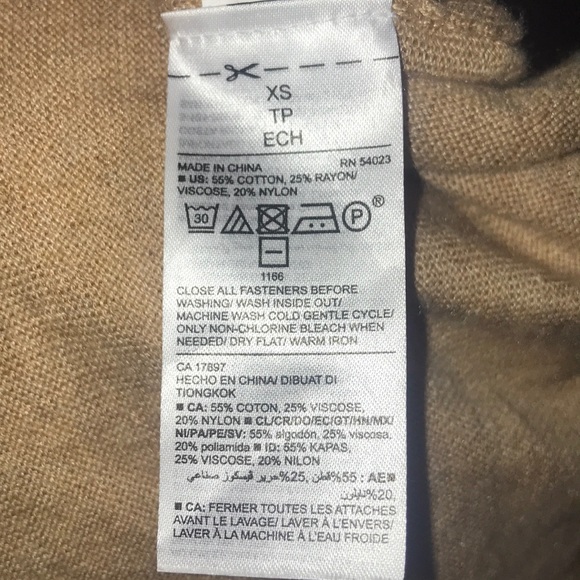 Cardigan - Picture 4 of 4